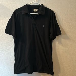 Volcom black polo size large